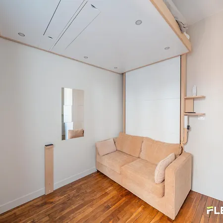 Cozy Near Buttes-chaumont 20e Paříž